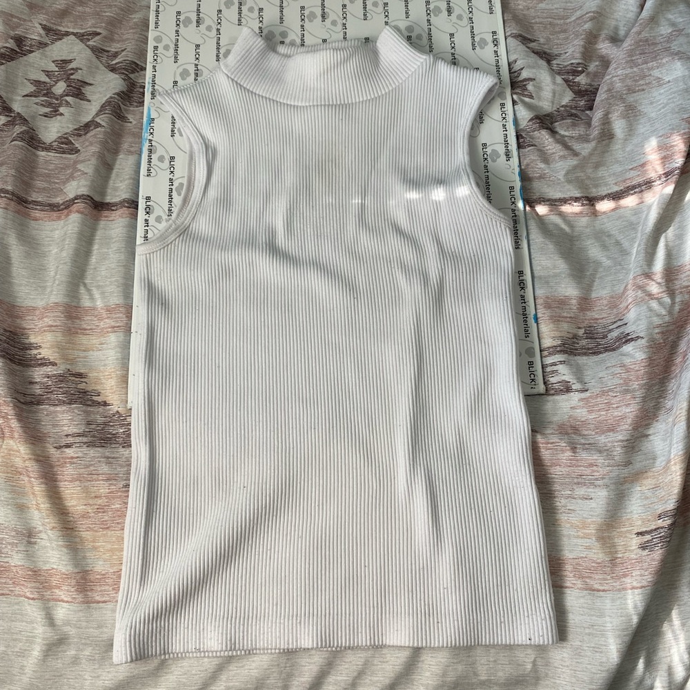Halter top